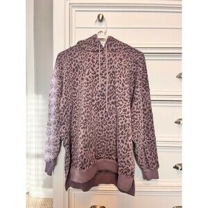 American Eagle sweatshirt